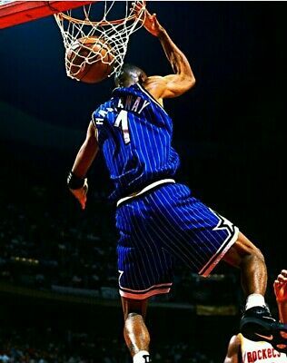 Anfernee Hardaway, Orlando Magic Basketball, Penny Hardaway, Cheap Jordan, Jordan Retro 4, Nba Pictures, Jordan Shoes Retro, Basketball Photography, Nba Legends