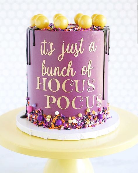 Hocus Pocus Birthday Cake, Hocus Pocus Cake, Hocus Pocus Birthday, Spooky Halloween Cakes, Hocus Pocus Party, Marvel Cake, Baker Cake, Cake Designs Images, Animal Cakes