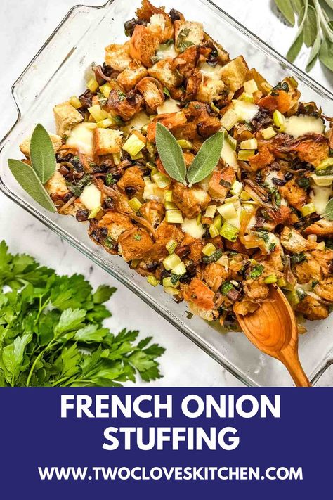 Pearl Onion Recipes, Onion Dressing Recipe, Pearl Onion Recipe, Onion Stuffing, Keto Stuffing, Traditional Thanksgiving Dinner, Classic French Onion Soup, Friendsgiving Food, French Onion Soup Recipe