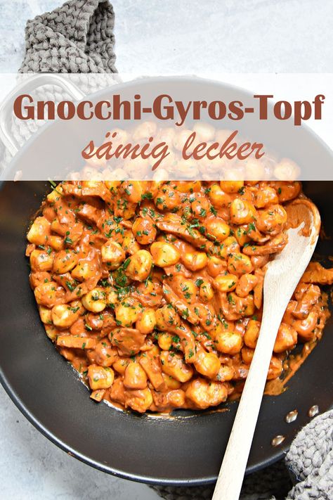 Gnocchi Gyros Topf, Gnocchi, Paprika und Gyros in einer sämigen Tomatensoße, vegetarisch und vegan möglich, Soße aus dem Thermomix Cooking Prep, Everyday Food, Gnocchi, Quick Recipes, I Love Food, Quick Easy Meals, Baby Food Recipes, Food Inspiration, Love Food