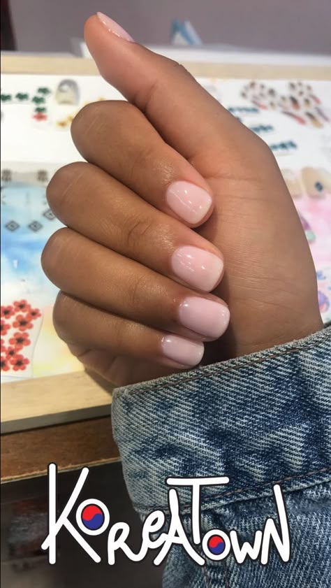 Natural Acrylic Overlay Nails, Nail Colors That Match Everything, Gel Manicure Black Women, Gel Nails Short Natural, Short Classy Nails Dip Powder, Nexgen Nails Colors, Natural Nails Manicure, Overlay Nails, Work Nails