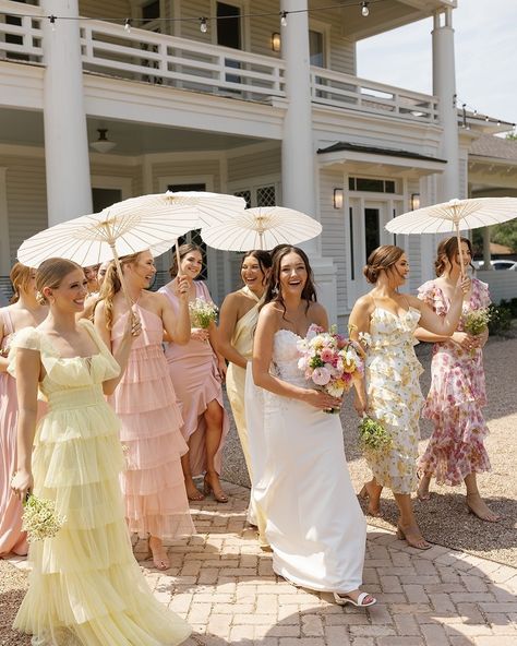 Loveshackfancy Wedding, Yellow Floral Bridesmaid Dresses, Yellow Floral Bridesmaid, Wedding Ideas 2024, Parasol Wedding, Bridesmaid Photoshoot, Floral Bridesmaid Dresses, Garden Theme Wedding, Umbrella Wedding