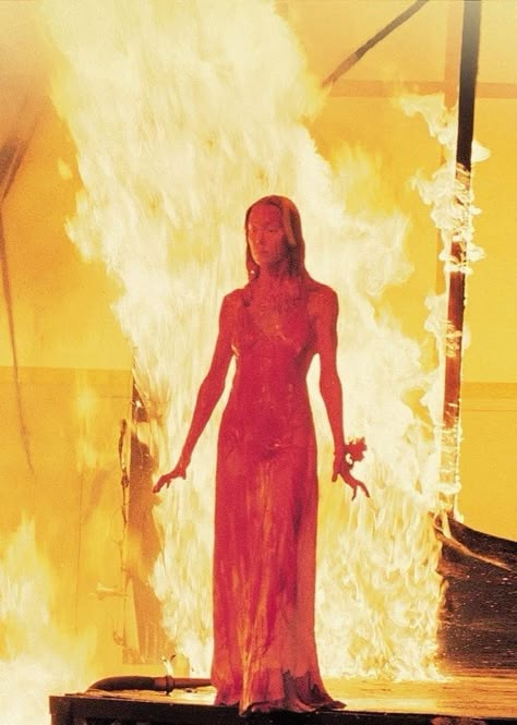 Carrie Movie, Carrie 1976, Carrie White, Horror Aesthetic, Arte Peculiar, Lady Macbeth, Movie Aesthetic, The Magnus Archives, Horror Icons