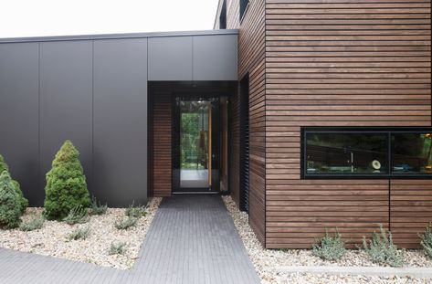 Grey Exterior House, Scandinavian Modern House, Individual House, Gray House Exterior, Zinc Roof, One Storey House, House Cladding, House Villa, Cladding Panels