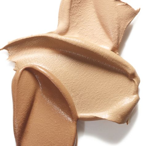 Our Amazonian clay 12-hour full coverage foundation: oil free ✔️ full coverage ✔️ long-wearing ✔️#veganfriendly ✔️ SPF ✔️. #tartecosmetics Foundation Texture, Makeup Foundation Photography, Foundation Texture Photography, Skincare Swatches Texture, Cosmetic Texture Photography, Moisturizer Texture, Mousse Makeup, Perfect Complexion, Skin Foundation