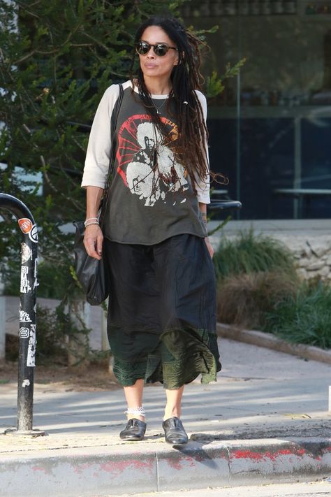 Lisa Bonet Style Outfits, Lisa Bonet Cosby Show, Lisa Bonet Style, Autumn Angel, 90s Boho, Estilo Hippy, Lisa Bonet, Earthy Outfits, Estilo Hippie