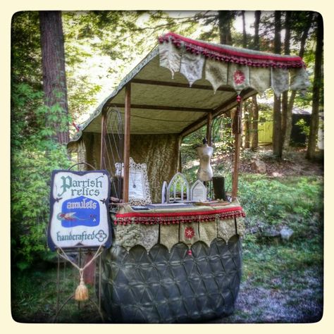 Parrish Relics booth test setup for Ventfort Hall Mansion Medieval Faire Oct 4, 2015 Ren Faire Booth, Fantasy Market, Festival Camping Setup, Parrish Relics, Kingdom Vbs, Fair Theme, Medieval Fair, Festival Booth, Medieval Party