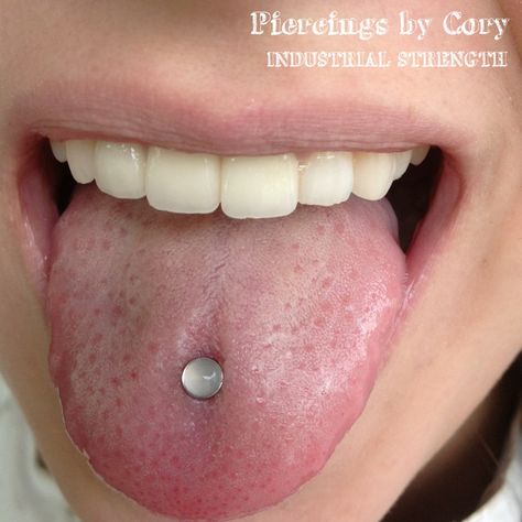 Healed tongue piercing with a genuine rose quartz cabachon from Industrial Strength :) Dainty Tongue Piercing, Diamond Tongue Piercing, Gold Tongue Piercing, Tongue Piercing Aesthetic, Tongue Piercings, Throbbing Headache, Character Cosplay, Tongue Piercing, Tongue Rings