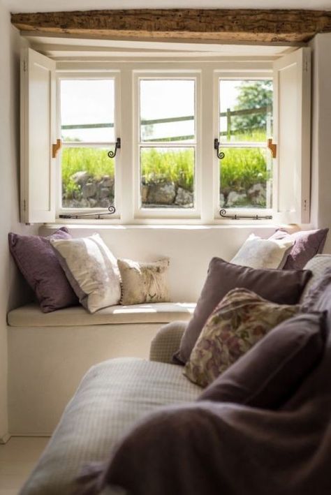 Storybook English Cottage - Inside the 'Faerie Door' in Wiltshire, England Faerie Door, Cottage Windows, Fairytale Cottage, Cottage Inspiration, Country Cottage Decor, Luxury Cottage, Cottage Living Rooms, Cottage Interior, Style Cottage