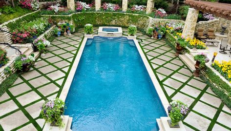 Using Outdoor Symmetry When Designing The Landscape Stunning Pools, Small Backyards, Geometric Pool, Living Pool, Custom Swimming Pool, Pool Life, Outdoor Fireplaces, Backyard Pool Landscaping, Small Pools