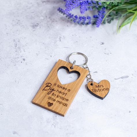 Wooden keyring with heart cut out personalised Teachers Day Keychain, Teacher Laser Cut Gifts, Wooden Teacher Appreciation Gifts, Wood Heart Teacher Gifts, Year End Teacher Gifts, Wooden Name Keychain, Teacher End Of Year, School Leavers, Teaching Assistant