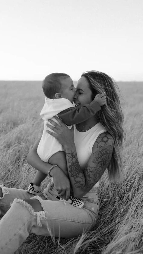 Difficulty: Easy

 

Photoshoot, black and white, field, outfit, style, mommy and son, rustic, editorial, baby, mom, fall Field Outfit, Mommy Son Pictures, Fall Baby Photos, Photoshoot Black And White, Mommy And Me Photoshoot, Mother Son Photos, Mommy Photos, Son Photo Ideas, Newborn Family Pictures