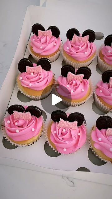 Minnie Mouse Cupcake Cake, Mouse Cupcakes, Mickey Mouse Cupcakes, Minnie Mouse Cupcakes, Birthday Stuff, April 12, 3rd Birthday, 2nd Birthday, Cupcake Cakes