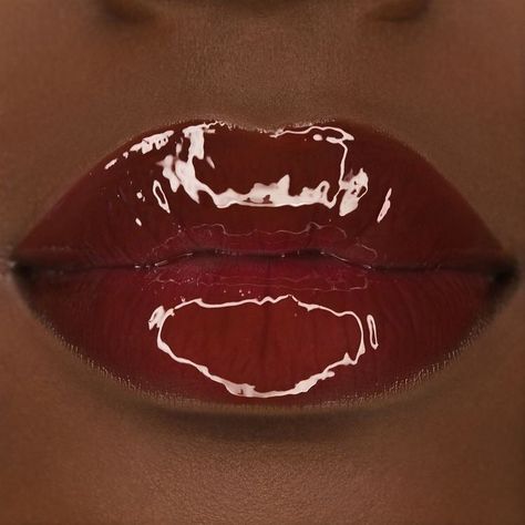 Cherry Lip Gloss, Glossy Lips Makeup, Cherry Lips, Bare Lip, Gloss À Lèvres, Lifestyle Quotes, Chapped Lips, Lip Glosses, Dark Skin Makeup