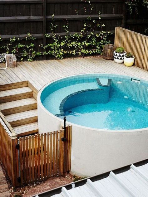 Tank Plunge Pool, Piscina Container, Patio Plan, Kleiner Pool Design, Wooden Pool, Piscina Intex, Pool Deck Plans, Diy Hot Tub, Best Above Ground Pool