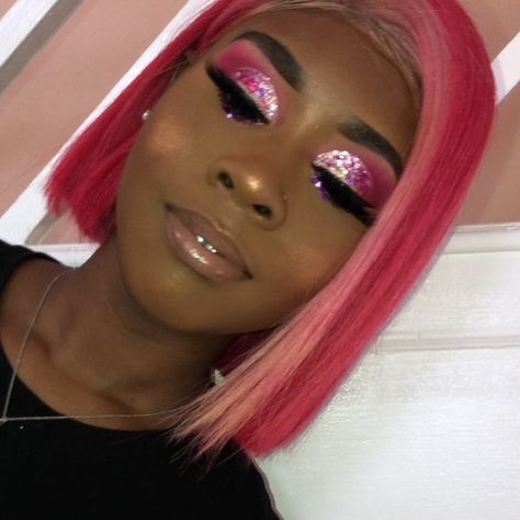 J.💄💋 on Instagram: “💕💕 On Wednesday we wear pink @ambrosiacosmeticsusa chunky glitters - bombshell and Cerise on the lids USE MY CODE MAKEUPBYJASS FOR SOME…” Dark Skin Eyeshadow, Pink Glitter Makeup, Birthday Makeup Looks, Neon Makeup, Latest Makeup Trends, Birthday Makeup, Makeup On Fleek, Makeup Rooms, Colorful Eye Makeup