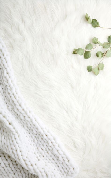 Fur Background, Faux Sheepskin Rug, Choosing Paint Colours, Paper Background Design, Instagram Background, Foto Baby, Free For Commercial Use, White Picture, Sheepskin Rug