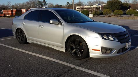 Ford Fusion 2010. Black Rims, Black Grille. Ford Fusion Custom, 2010 Ford Fusion, Fusion Sport, Car Goals, Black Rims, Car Projects, Classy Cars, S Car, Ford Fusion