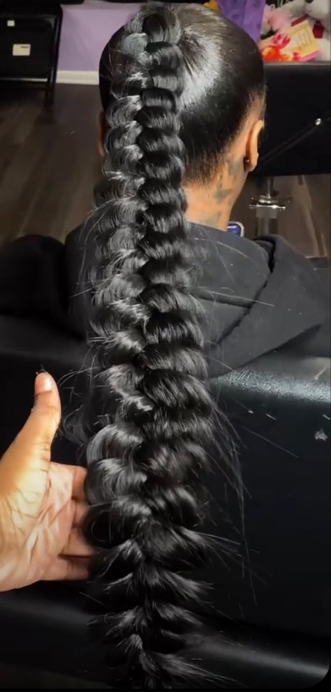 Cute Styles For Black Women, Hocoming Hair Ideas Black Women, Hbcu Hairstyles, 2024 Hairstyles For Black Women, Hairstyles For 8th Grade, Highschool Hairstyles, Back To School Hairstyles Black, Ponytail Black Women, Prom Hairstyle Ideas