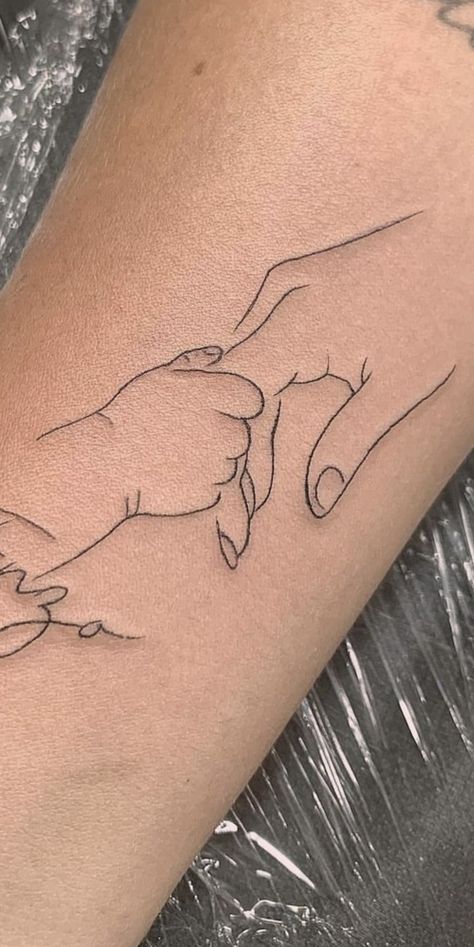 Mom Son Tattoo, Mom Baby Tattoo, Mutterschaft Tattoos, Tattoos For Baby Boy, Mother Son Tattoos, Baby Tattoo Designs, Baby Name Tattoos, Mom Tattoo Designs, Mommy Tattoos