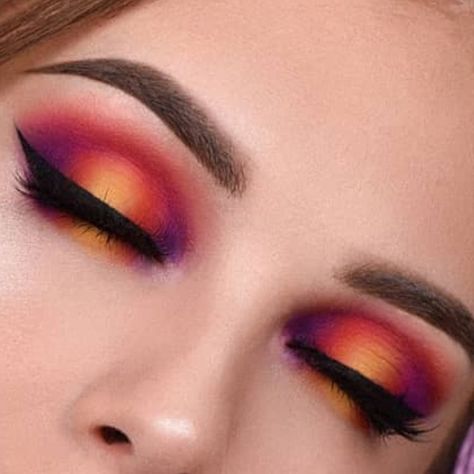 Sunset Makeup, Orange Eyeshadow, Drag Make-up, Make Up Inspiration, Smink Inspiration, Makijaż Smokey Eye, Colorful Eye Makeup, Makeup Eye Looks, Smokey Eyes