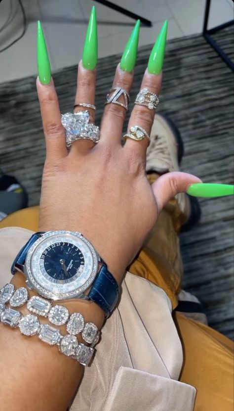 Cardi B Nails, Big Wedding Rings, Big Engagement Rings, Dope Jewelry Accessories, Luxury Lifestyle Fashion, Expensive Jewelry Luxury, Rich Girl Lifestyle, Dope Jewelry, Girly Accessories