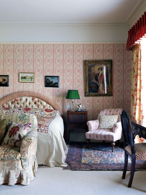 A 15th-century farmhouse in Carmarthenshire filled with riotous colour | House & Garden Pearl Lowe, Mirrored Side Tables, Most Comfortable Bed, Large Dining Room, Georgian Homes, Painted Chairs, Interior Modern, Party Girl, Room Inspo