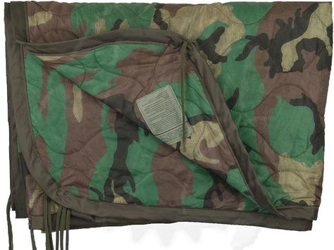 Poncho Liner Woodland Camo Previously Issued *** Want additional info? Click on the image. Marpat Camo, Poncho Liners, Sleeping Bag Liner, Rain Poncho, Woodland Camo, Military Surplus, Go Bags, Rain Gear, Wet Weather