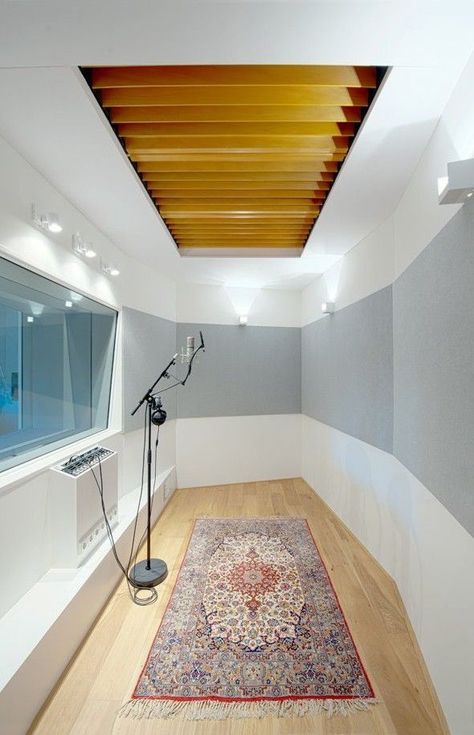 Music Inspired Bedroom, Studio Room Design, Business Office Decor, Recording Booth, Home Recording Studio Setup, Home Music Rooms, Music Recording Studio, Studio Layout, Music Recording