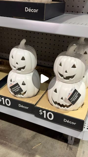 Walmart Pumpkin Crafts, Halloween Ceramics Ideas, Ceramic Pumpkins, Halloween Ice Cream, Target Halloween, Walmart Home, Halloween Facts, Walmart Finds, Halloween Magic