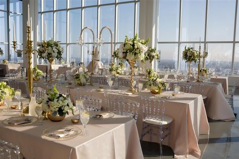 Penthouse City Chic Wedding Inspiration in Downtown Los Angeles. Wedding Catering by Summit Event Catering. #LosAngelesCaterer #LosAngelesWedding Penthouse Wedding, Chic Wedding Inspiration, City Chic Wedding, Penthouse View, Catering Company, Los Angeles Wedding, Wedding Los Angeles, Modern Love, Wedding Idea