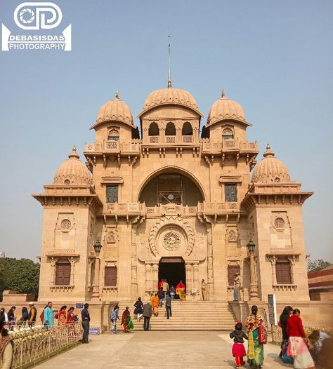 Belurmath Temple, Belur Math, Easy Love Drawings, Night Moon, White Balance, Good Night Moon, Durga Maa, West Bengal, Love Drawings