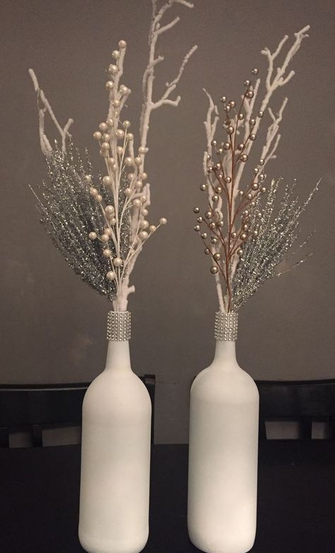 Wine Bottles As Vases, Wine Bottle As Vase, Empty Wine Bottle Crafts, Christmas Lights Inside, Clear Wine Bottle, Wine Bottle Vases, Wine Bottle Centerpieces, Wedding Wine Bottles, Easy Diy Room Decor