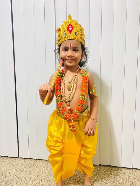 Krishna Costume, Baby Dresses, Bridal Gold Jewellery, Gold Jewellery, Baby Dress, Krishna, Harajuku, Gold Jewelry, Kids Fashion