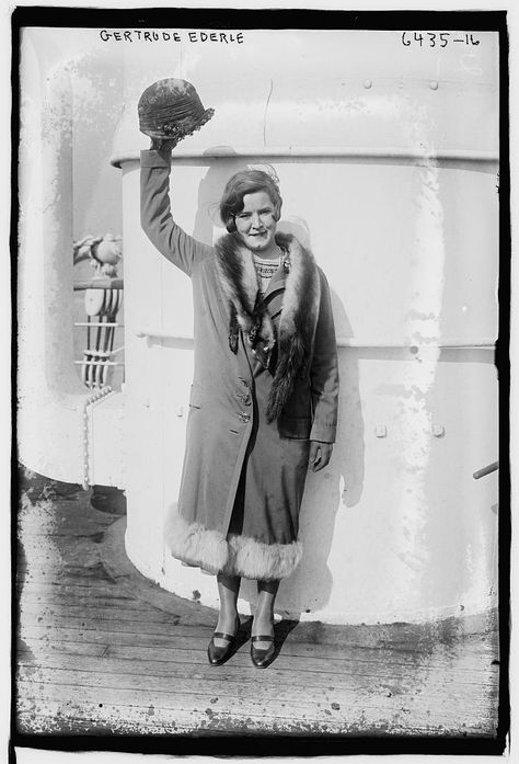 Gertrude Ederle Gertrude Ederle, English Channel, History People, Historical Facts, Womens Tennis, New York Street, Female Fashion, Womens Rights, The English