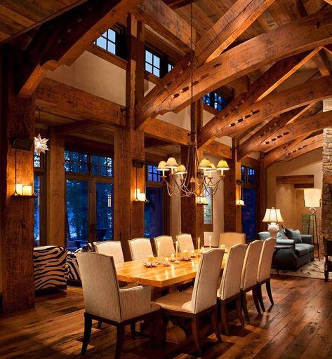 Inside a heavenly waterside retreat in Montana that made our jaws drop Lake Houses, Dining Room Contemporary, Modern Rustic Homes, Rustic Dining Room, Room Ceiling, Tree Houses, Contemporary Dining Room, Large Dining Room, Cabin In The Woods