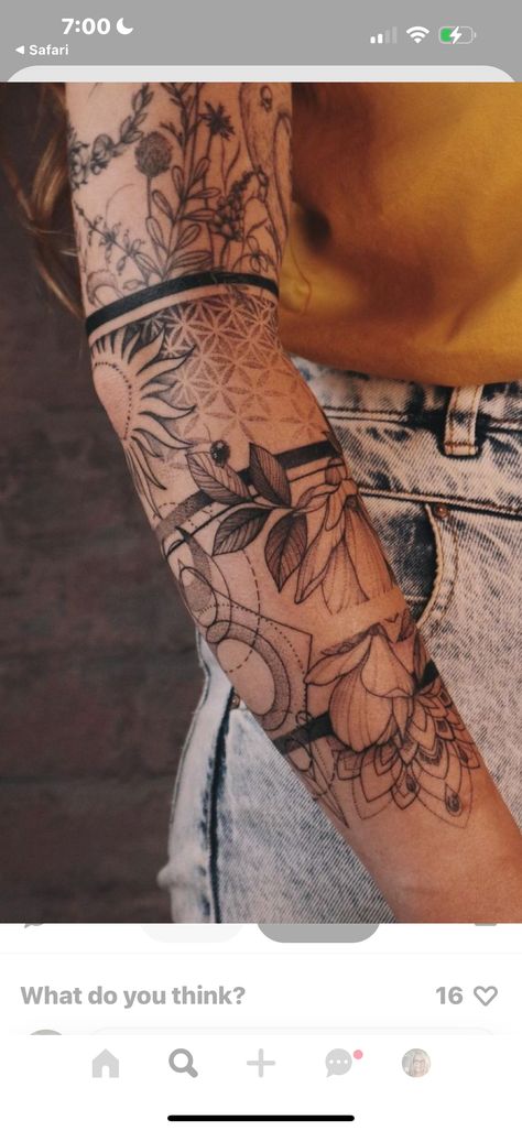 Star Sleeve Tattoo, Inner Elbow Tattoos, Brown Tattoo Ink, Shoulder Cap Tattoo, Half Sleeve Tattoos Forearm, Cuff Tattoo, Animal Tattoo Ideas, Realistic Tattoo Sleeve, Girl Arm Tattoos