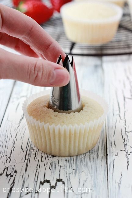 How To Fill A Cupcake With Icing, Icing Filled Cupcakes, Fill Cupcakes How To, How To Stuff Cupcakes, Fillings For Cupcakes Recipes, How To Put Filling In Cupcakes, Filling Cupcakes How To, Center Filled Cupcakes, How To Fill A Cupcake With Filling