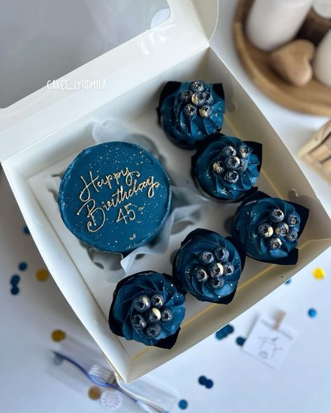 Birthday Cake And Cupcakes, Cake For Husband, Birthday Cake For Him, 21st Birthday Cakes, Cake And Cupcakes, Holiday Mood, Harry Potter Movies, Baby Wedding, Birthday Pictures