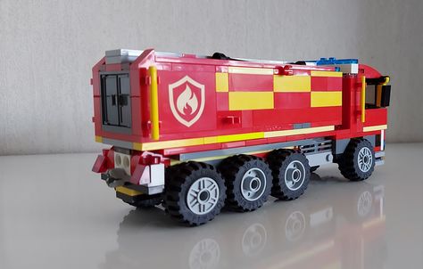 Lego Fire, Lego Truck, Lego Modular, Fire And Rescue, Lego Design, Lego Ideas, Lego City, Fire Department, Fire Trucks