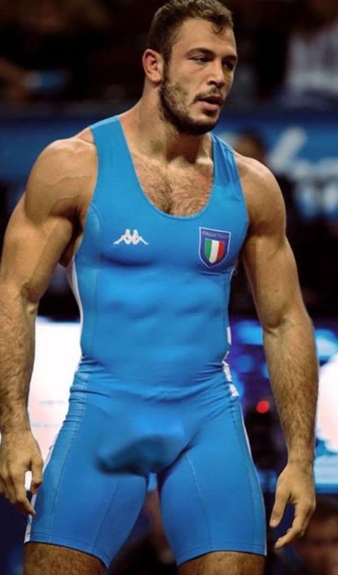 Wrestling Tights, Wrestling Singlet, Hunks Men, Men Sport Pants, Lycra Men, Beefy Men, Country Men, Men In Uniform, Muscular Men