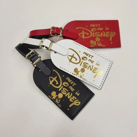 Mickey Mouse Luggage, Disney Luggage Tags, Disney Luggage, Disney Addict, Disney Vacation, Disney Merchandise, Disney Cruise, Disney Vacations