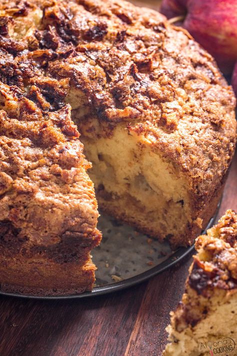 Best Apple Cinnamon Cake Recipe, Apple Cake Springform Pan, Apple Cake In Springform Pan, French Apple Cake Recipe Easy, Apple Crisp Cake Recipe, Apple Cinnamon Cake Recipe Easy, Easy Apple Cake 3 Ingredients, Recipes With Gala Apples, Apple Cake With Box Cake And Fresh Apples