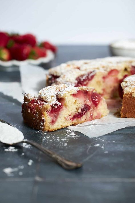 Sourdough Discard Strawberry, Sourdough Strawberry, Almond Milk Yogurt, Sourdough Starter Discard Recipe, Strawberry Bread, Sourdough Starter Recipe, Sourdough Discard, Strawberry Rhubarb, Starters Recipes