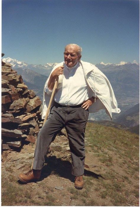 John Paul II, Facebook page John Paul Ii Quotes, Saint John Paul Ii, Pope Saint John Paul Ii, San Juan Pablo Ii, Santi Cattolici, St John Paul Ii, Juan Pablo Ii, Pope John Paul Ii, Epic Photos