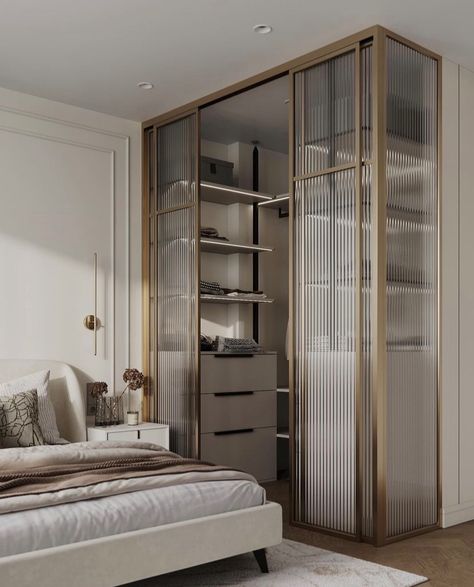 Built In Wardrobe Mirror, Wordrop Ideas Room, Modern Closet Designs, Wall Mounted Closet, Modern Closet, Modern Bedroom Interior, Luxury Bedroom Master, Room Design Bedroom, Furniture Details