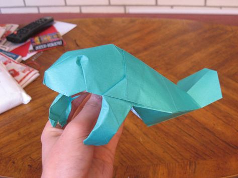 Origami Manatee!! Manatee Craft, Manatee Nursery, Manatee Tattoo, Origami Artist, Sea Cow, Folding Origami, Fishing Diy, Paper Folding, Origami Crafts