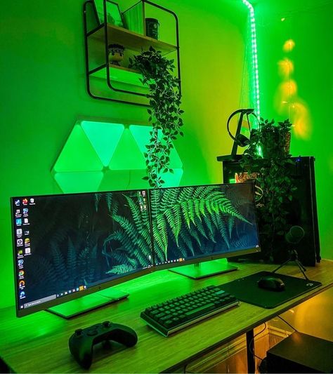 Green Pc, Best Gaming Setup, Gaming Space, Computer Set, Gamer Setup, Pc Build, Pc Gaming Setup, Video Game Room Design, Pc Setups