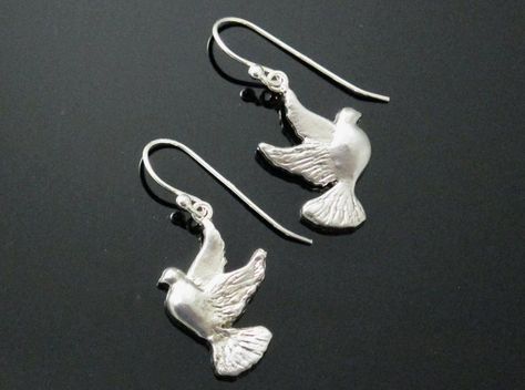 Fine Silver Handmade Peace Dove Earrings. | Etsy Boho Drop Earrings, Carnelian Earrings, Silver Clay, Peace Dove, Handmade Beauty Products, Leaf Necklace, Green Onyx, Leather Earrings, Silver Leaf