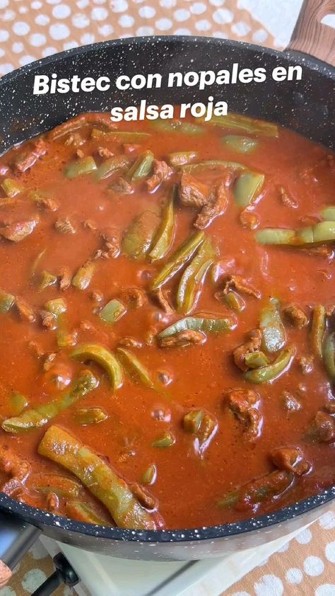 Nopalitos Recipe, Nopales Recipe, Mexican Food Dishes, America Food, Mexican Food Recipes Easy, Beef Recipes Easy, Fair Food Recipes, Dog Recipes, Mexican Food Recipes Authentic